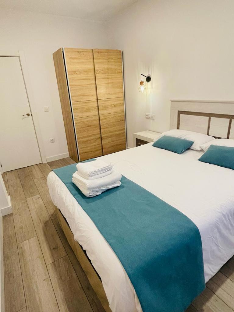 Apartamentos Rurales La Plaza 2 Duruelo de la Sierra Zewnętrze zdjęcie