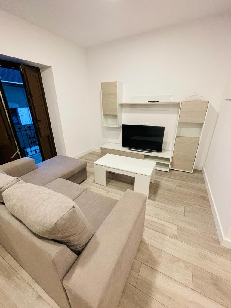 Apartamentos Rurales La Plaza 2 Duruelo de la Sierra Zewnętrze zdjęcie